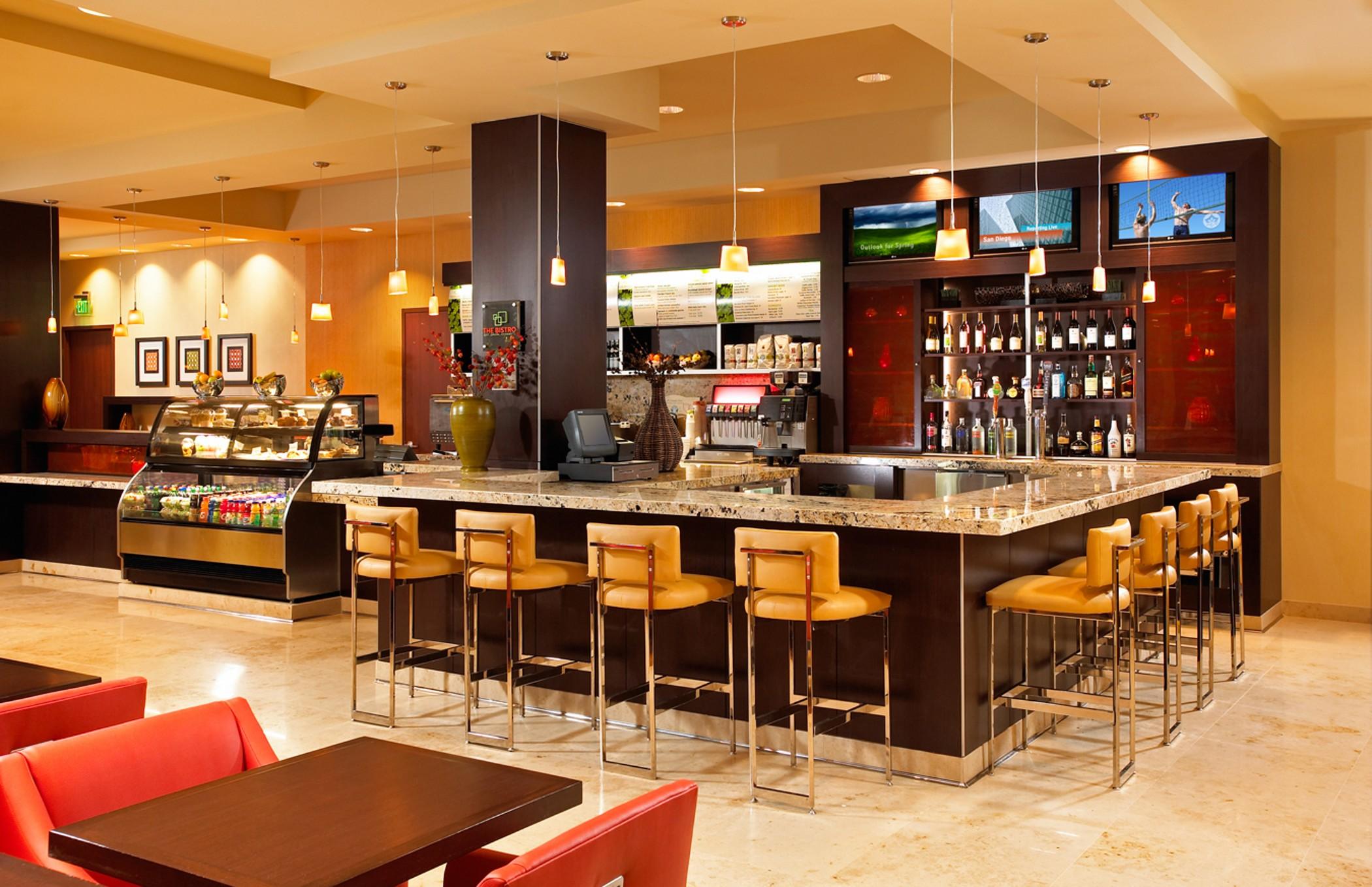 Courtyard By Marriott San Diego Mission Valley/Hotel Circle Restaurant photo